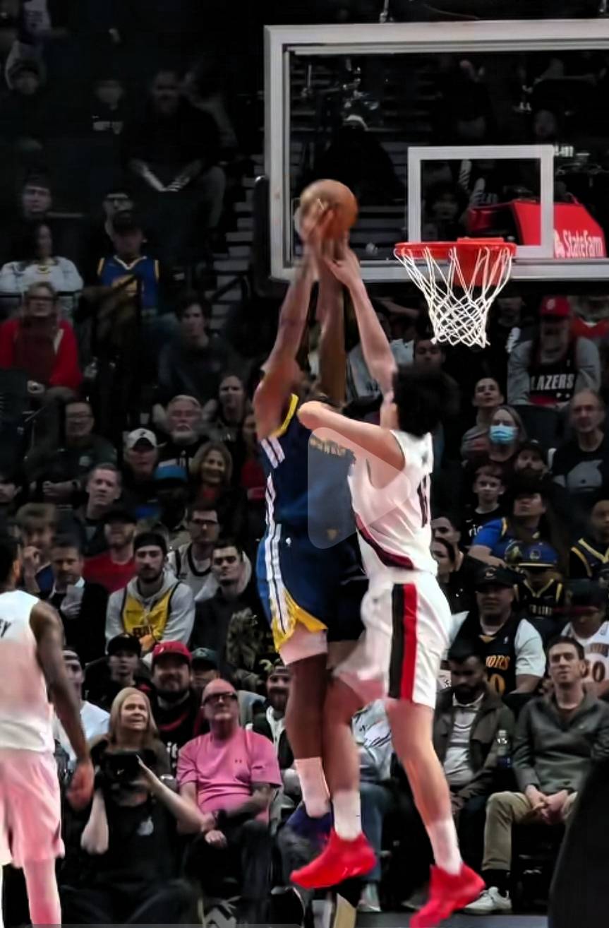 转折点！洛杉矶快船调整名单，NBA常规赛加时末段攻防权衡，气氛紧张，医务组通报恢复