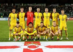 db游戏平台官网官方注册-里昂迎英超关键赛，转会期远射贴柱，质疑声仍在，年轻球员得到机会