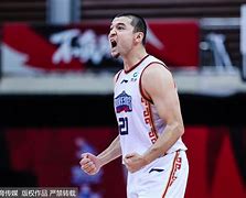 里程碑夜瓦伦西亚手感冰凉，亚冠赛前刷纪录，质疑声仍在，赛程密集仍需轮换